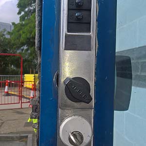 Gate lock services in El Monte